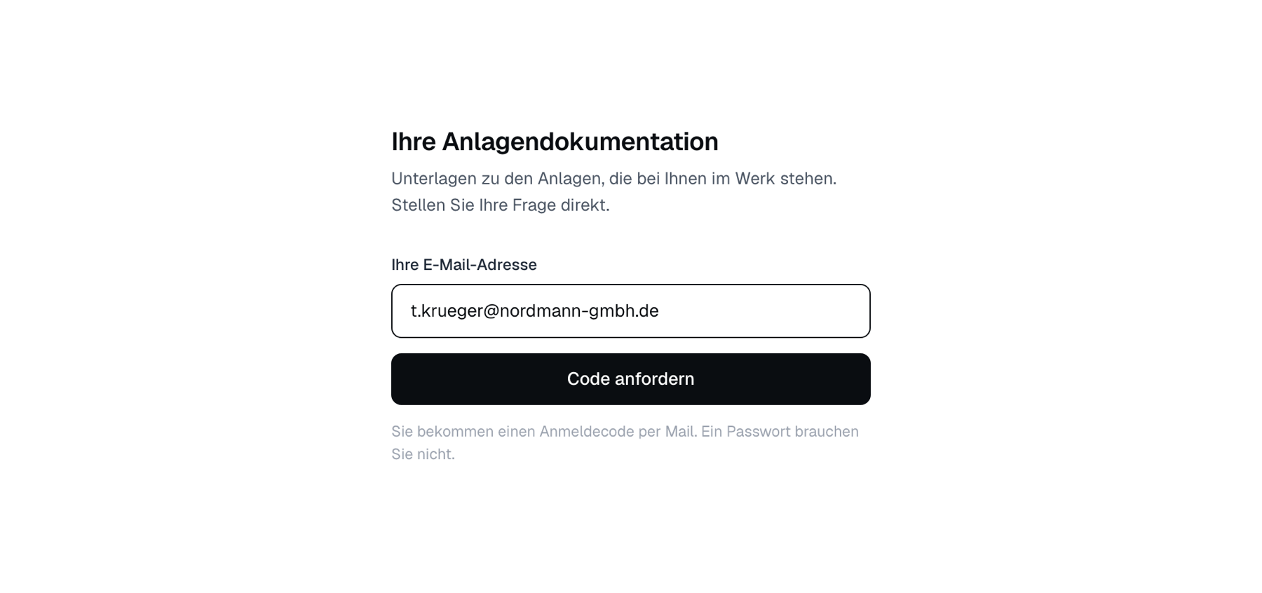 Anmeldeseite des Kundenportals mit einem Feld für die Mail-Adresse